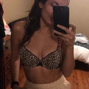 Victoria’s Secret Dream Angels Gel Push Up Bra